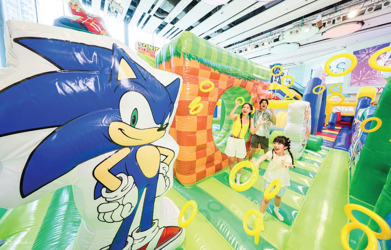 假日入場小朋友可參加「音速環爭奪戰」，在限定時間內穿梭充氣障礙，收集最多閃亮音速環！收集最多的挑戰者，將獲得超音鼠限定精品！